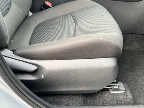 Used 2024 Toyota RAV4 LE image 16