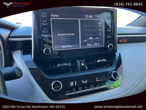 Used 2020 Toyota Corolla SE image 11