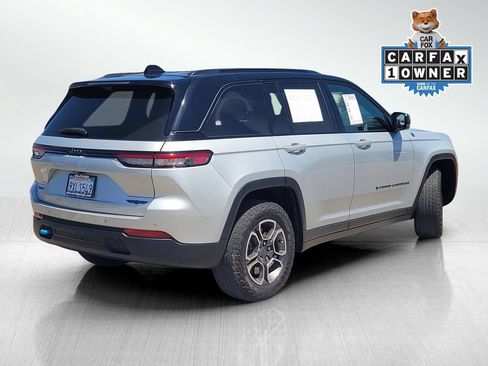 Used 2022 Jeep Grand Cherokee Trailhawk w/ Luxury Tech Group III AWD/4WD image 4