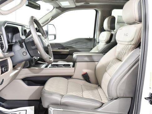 New 2026 Ford F350 Platinum w/ Platinum Plus Package AWD/4WD image 6