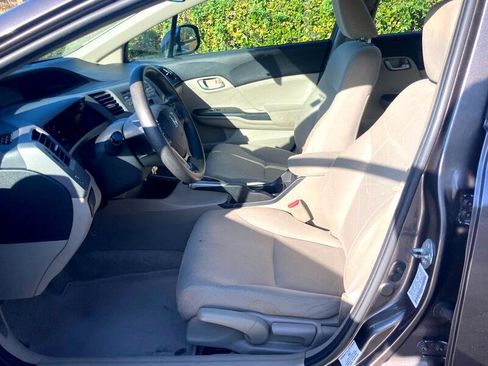 Used 2012 Honda Civic LX image 9
