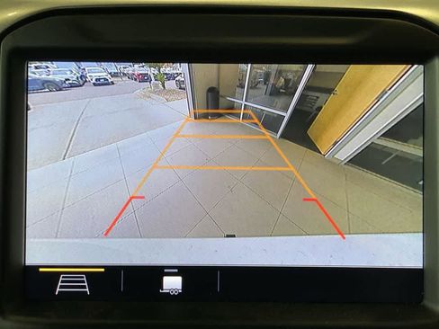Used 2019 Chevrolet Silverado 1500 LT w/ Convenience Package AWD/4WD image 20