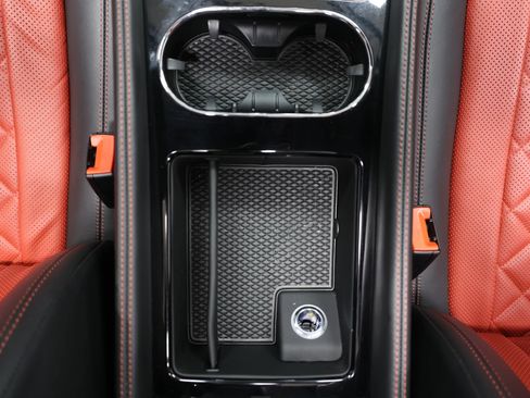 Used 2018 Bentley Flying Spur S V8 w/ Black Edition AWD/4WD image 48