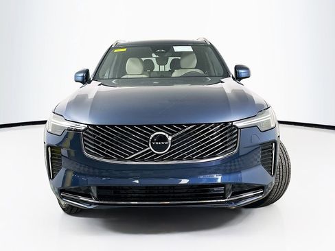 Used 2026 Volvo XC90 B6 Core AWD/4WD image 5