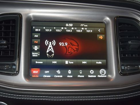 Used 2023 Dodge Challenger SRT Hellcat RWD image 29