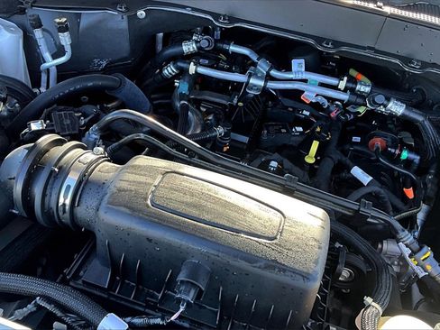 Used 2023 Ford Explorer XLT w/ Equipment Group 202A image 35