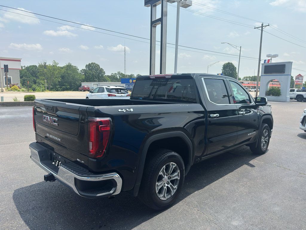 Used 2024 GMC Sierra 1500 SLT AWD/4WD image 5