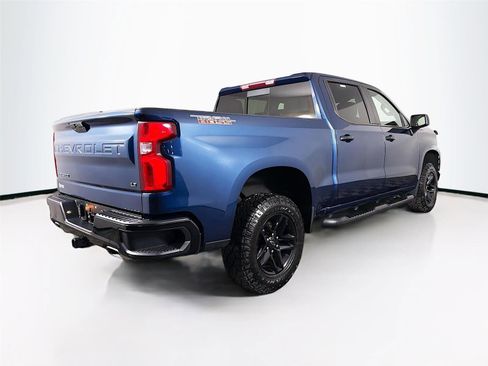 Used 2021 Chevrolet Silverado 1500 LT Trail Boss w/ Convenience Package II image 7