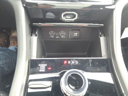New 2026 Jeep Grand Cherokee Limited AWD/4WD image 23