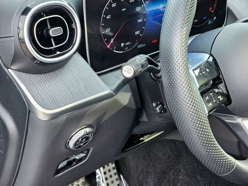 Certified 2024 Mercedes-Benz GLC 300 4MATIC image 17