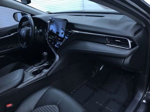 Certified 2023 Toyota Camry SE image 24