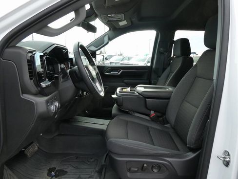 Certified 2024 GMC Sierra 1500 Elevation image 23