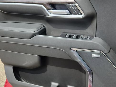 New 2026 Chevrolet Silverado 1500 LTZ w/ LTZ Premium Package AWD/4WD image 6
