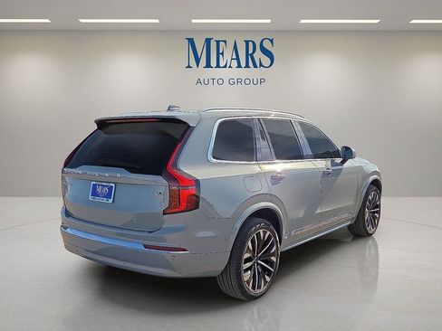 New 2026 Volvo XC90 B6 Plus w/ Protection Package Premier image 5