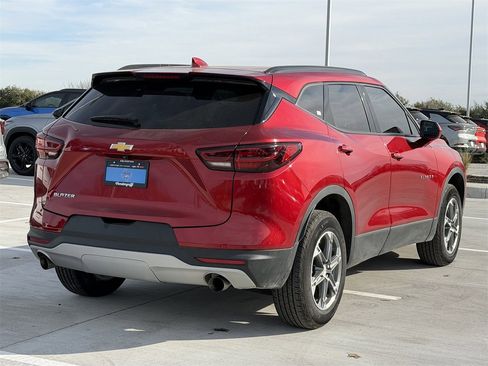 Certified 2024 Chevrolet Blazer LT w/ Convenience Package image 4