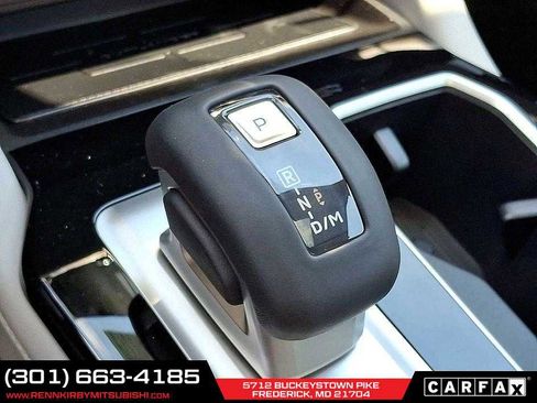 New 2025 Mitsubishi Outlander SE image 11