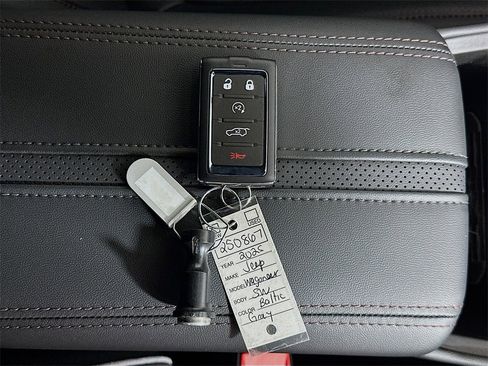 New 2025 Jeep Wagoneer S Limited image 20