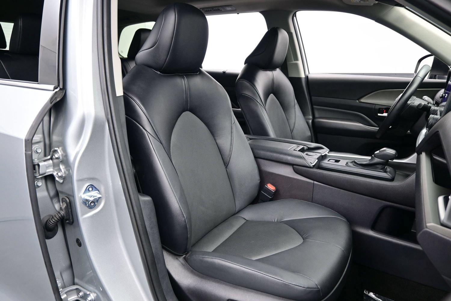 Used 2025 Toyota Grand Highlander FWD image 14