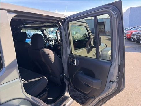 Used 2023 Jeep Wrangler Unlimited w/ Cold Weather Group image 22