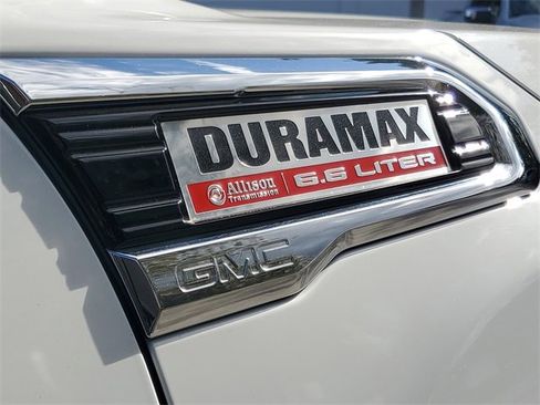 Certified 2023 GMC Sierra 2500 Denali image 7