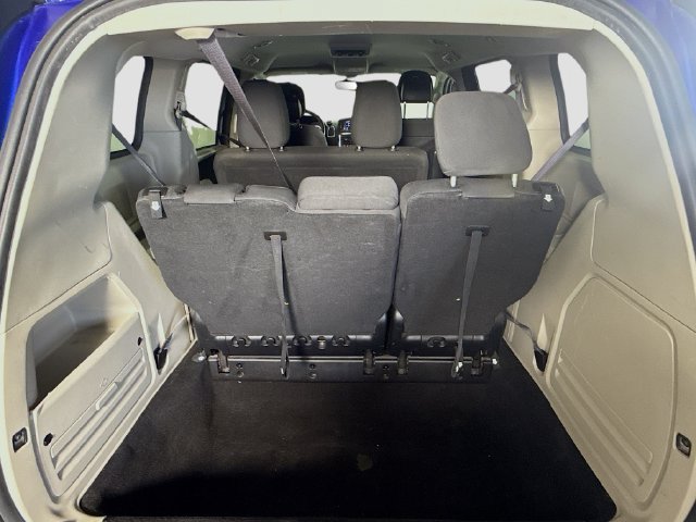 Used 2019 Dodge Grand Caravan SE FWD image 31