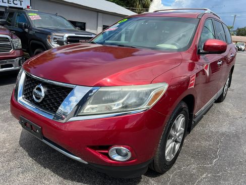 Used 2016 Nissan Pathfinder SL w/ SL Premium Package AWD/4WD image 2