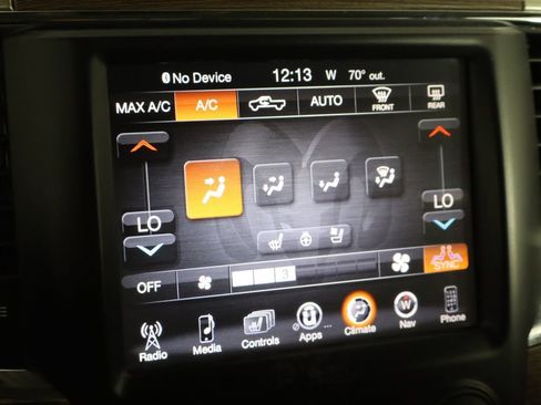 Used 2014 RAM 1500 Laramie AWD/4WD image 34