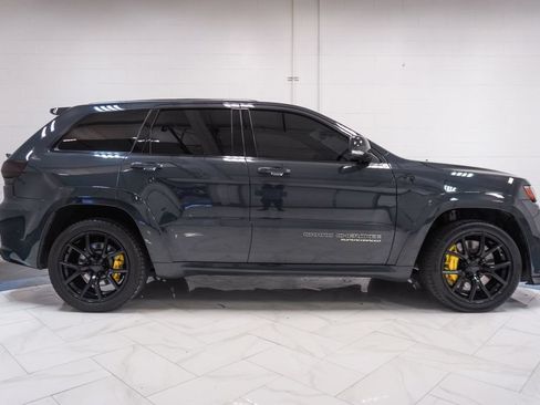 Used 2018 Jeep Grand Cherokee Trackhawk w/ Trailer Tow Group IV AWD/4WD image 33