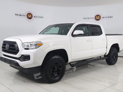 Used 2022 Toyota Tacoma SR image 38
