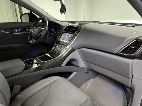 Used 2020 Lincoln Nautilus Reserve AWD/4WD image 30