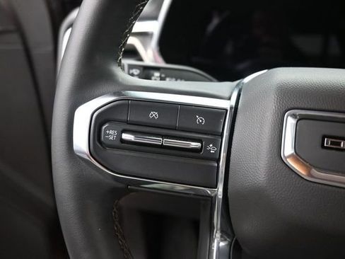 Used 2023 GMC Canyon Denali AWD/4WD image 30