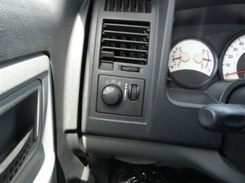 Used 2008 Dodge Dakota ST RWD image 23