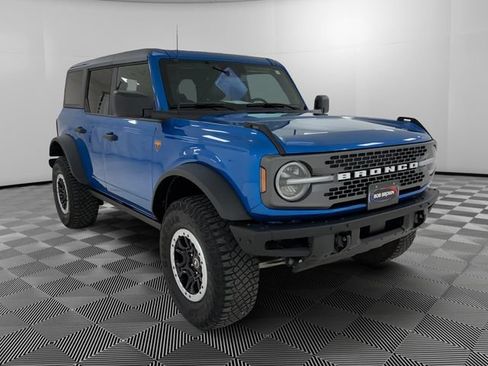 Used 2023 Ford Bronco Badlands w/ Sasquatch Package AWD/4WD image 7