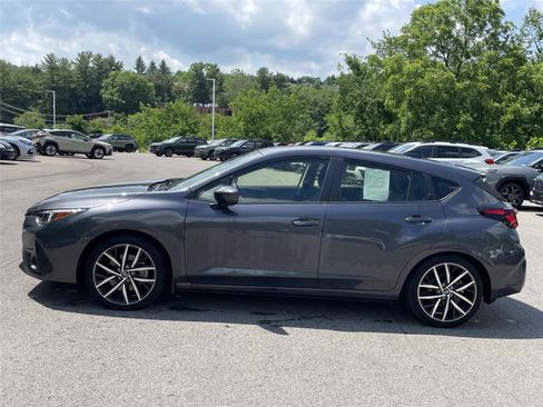 Used 2024 Subaru Impreza 2.0i Sport AWD/4WD image 2