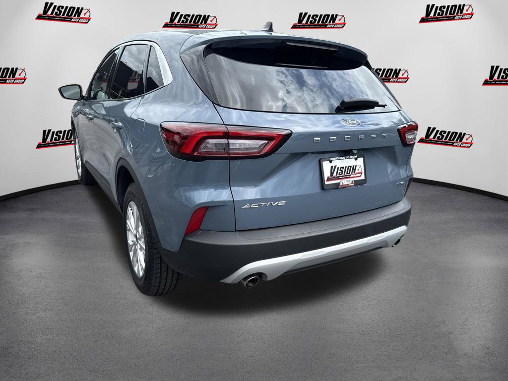 Used 2023 Ford Escape Active AWD/4WD image 8