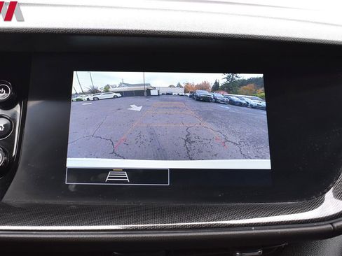 Used 2021 Buick Envision Preferred image 19