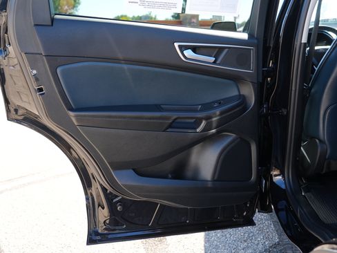 Used 2024 Ford Edge SEL w/ Sport Appearance Package AWD/4WD image 22