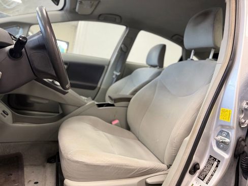 Used 2010 Toyota Prius Five image 9