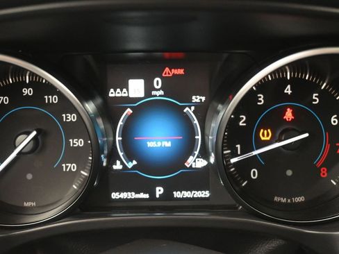 Used 2020 Jaguar F-PACE S image 12