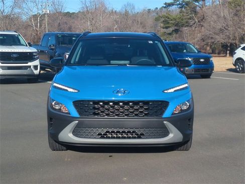 Used 2023 Hyundai Kona SEL image 16
