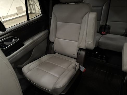 Certified 2022 Chevrolet Tahoe Z71 w/ Z71 Off-Road Package image 28