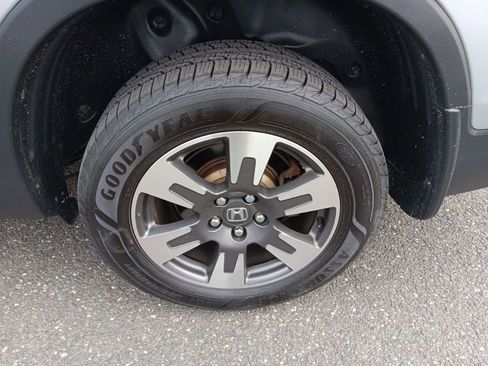 Used 2019 Honda Ridgeline RTL image 9
