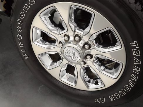 Used 2019 RAM 2500 Limited image 12