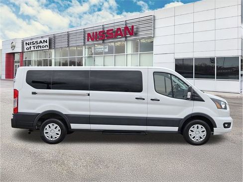 Used 2023 Ford Transit 350 XLT image 9