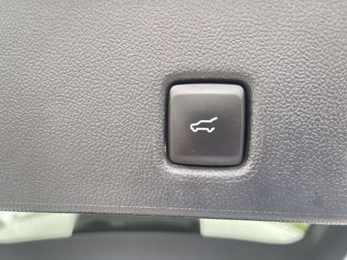 Used 2024 Ford Escape ST-Line Select AWD/4WD image 15