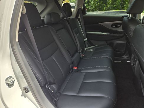Used 2023 Nissan Murano SV AWD/4WD image 27