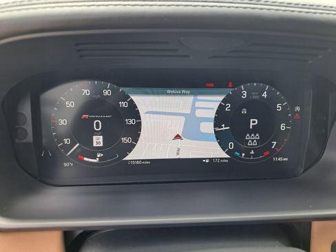 Used 2023 Land Rover Discovery HSE R-Dynamic image 14