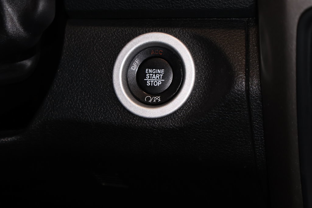 Used 2018 RAM 2500 Laramie w/ Convenience Group AWD/4WD image 24