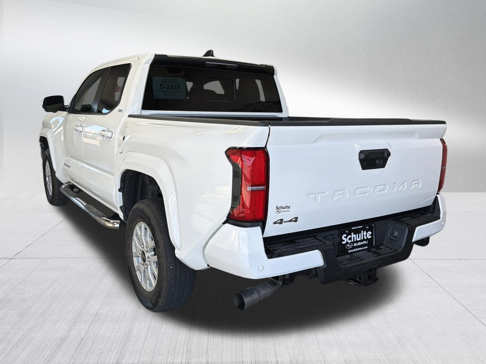 Used 2026 Toyota Tacoma SR5 w/ SR5 Upgrade Package AWD/4WD image 5