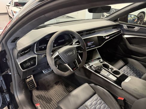 Used 2025 Audi RS 7 Performance AWD/4WD image 11